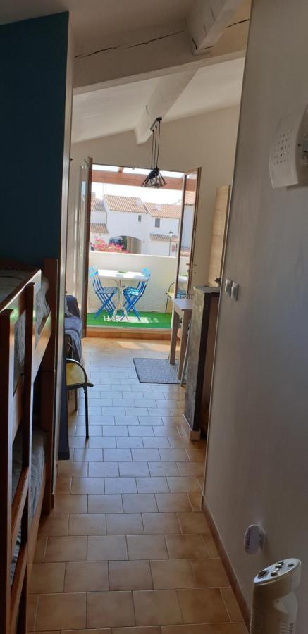 Studio Des Saintes Exterior photo
